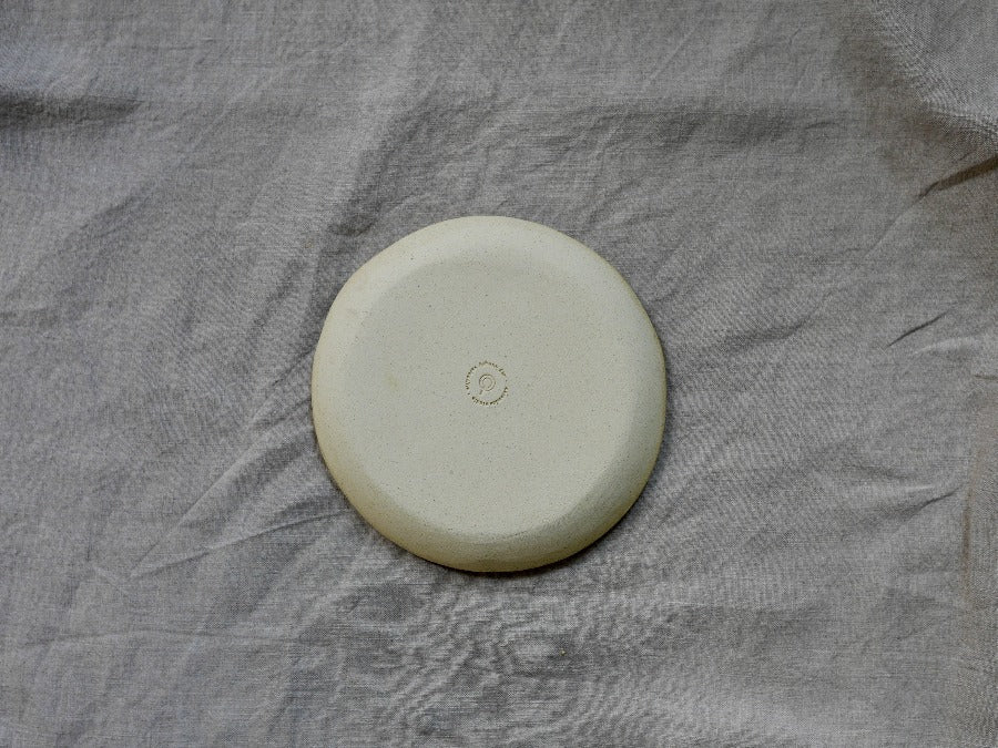 my-hungry-valentine-ceramics-studio-plate-14-nt-back