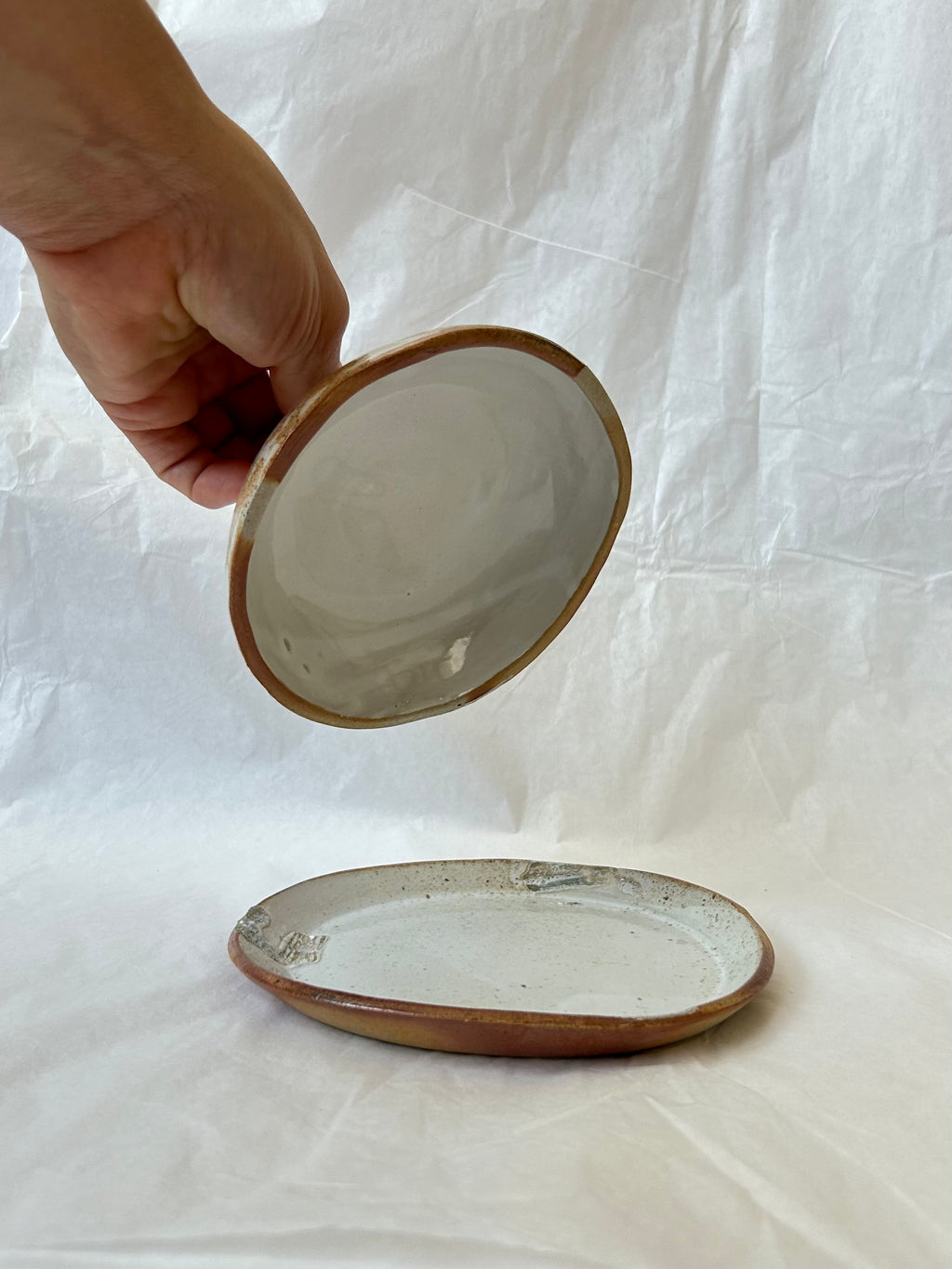 Scallop Shell Dish - Beige Stoneware - Wood-Fired