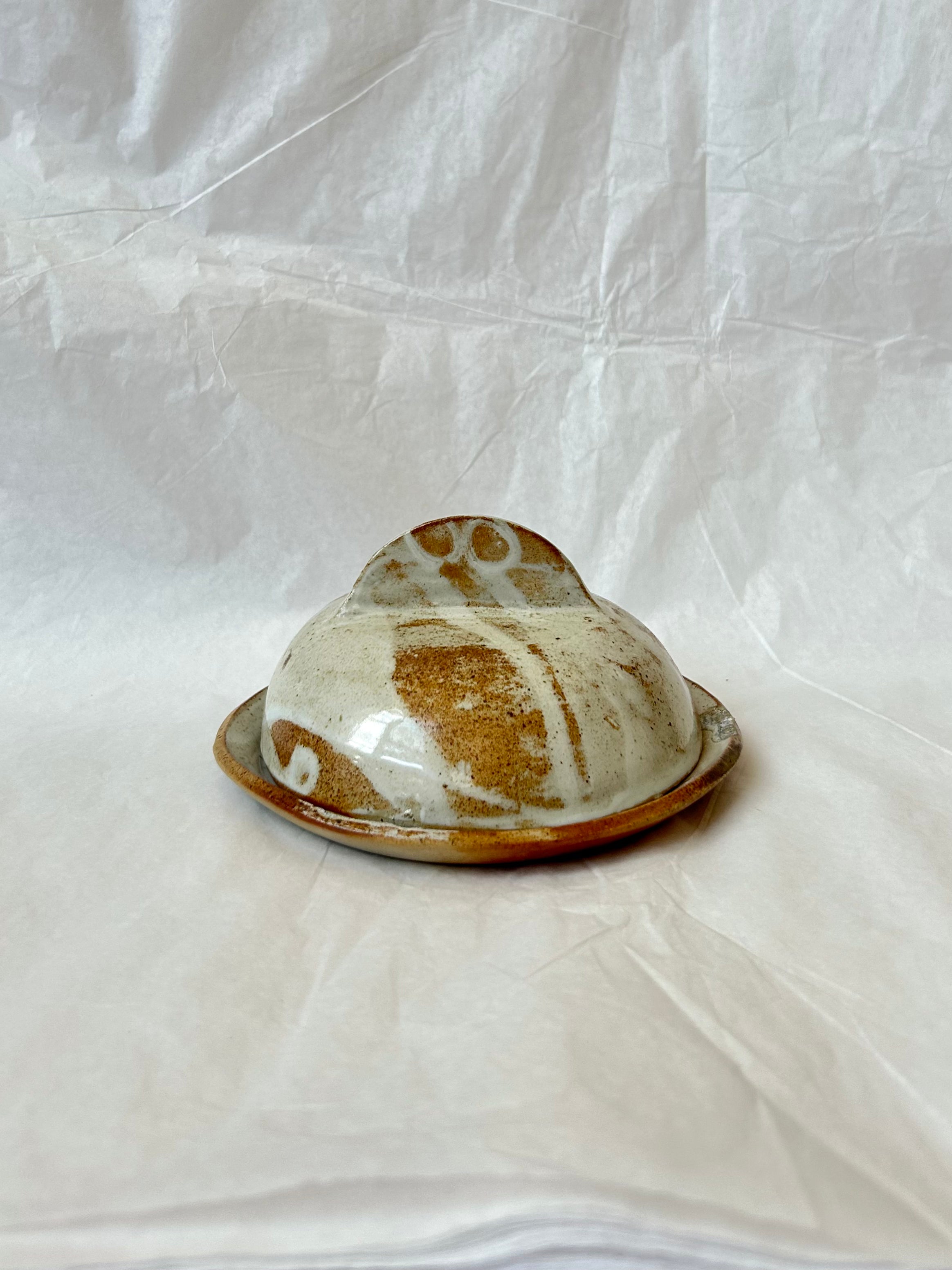 Scallop Shell Dish - Beige Stoneware - Wood-Fired