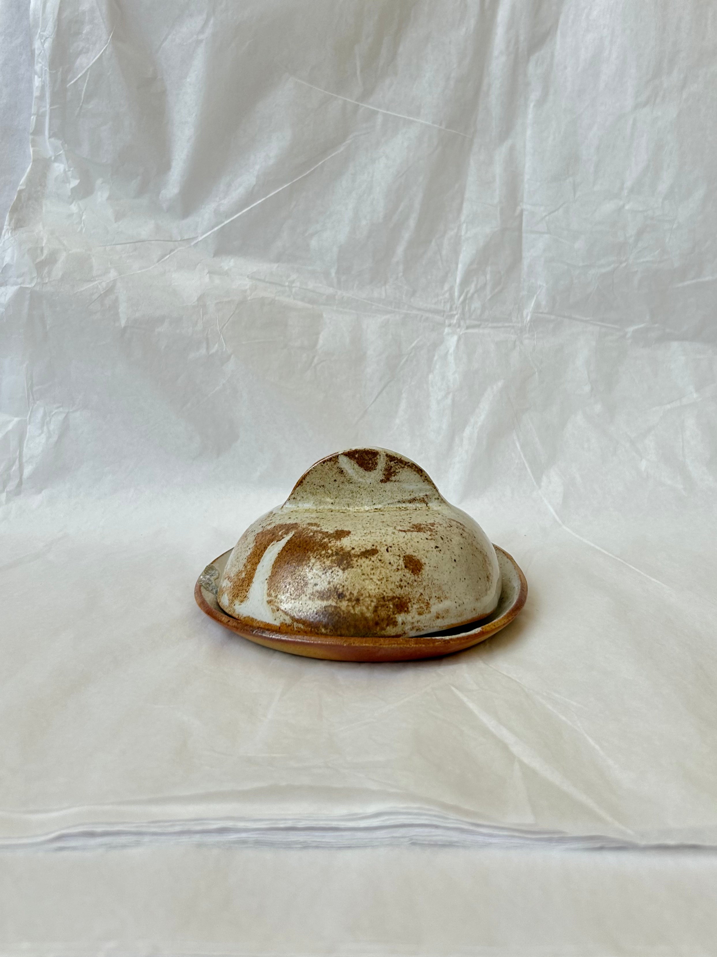 Scallop Shell Dish - Beige Stoneware - Wood-Fired