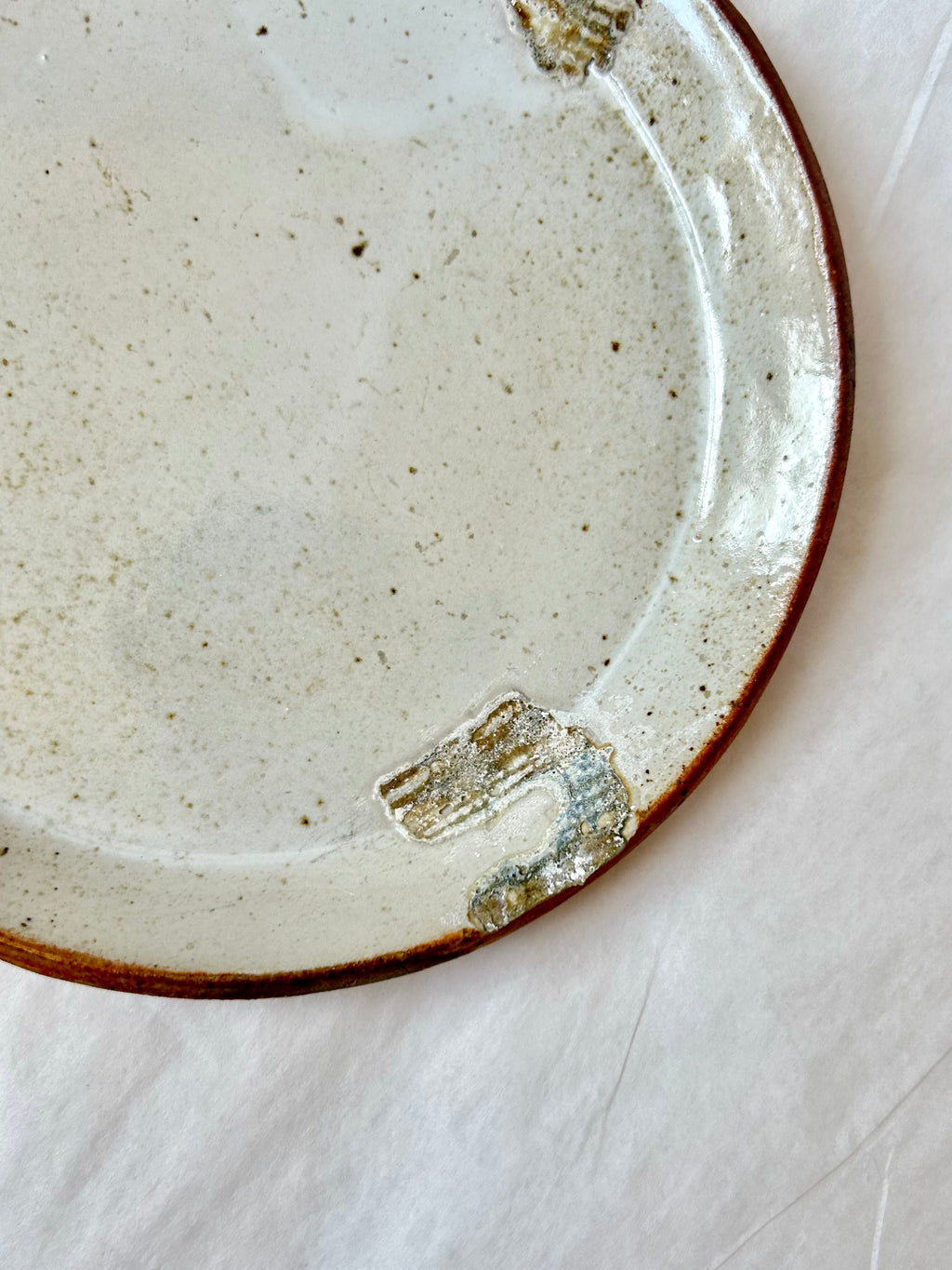 Scallop Shell Dish - Beige Stoneware - Wood-Fired