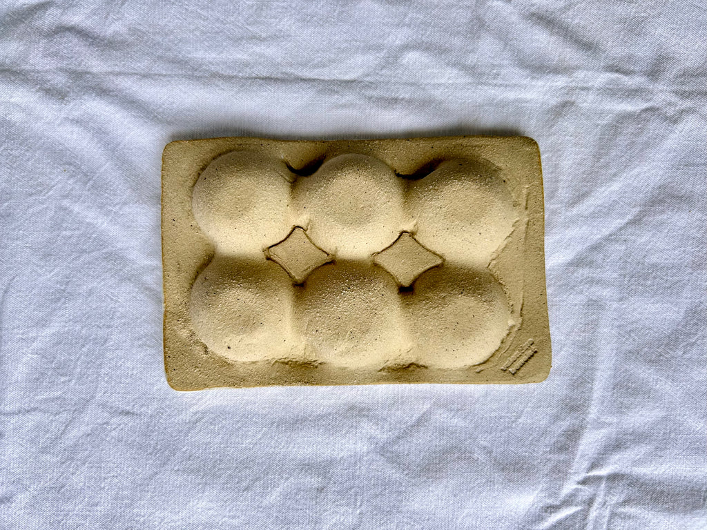 Porte-oeufs - 6 - Grès Gris - Blanc Satin