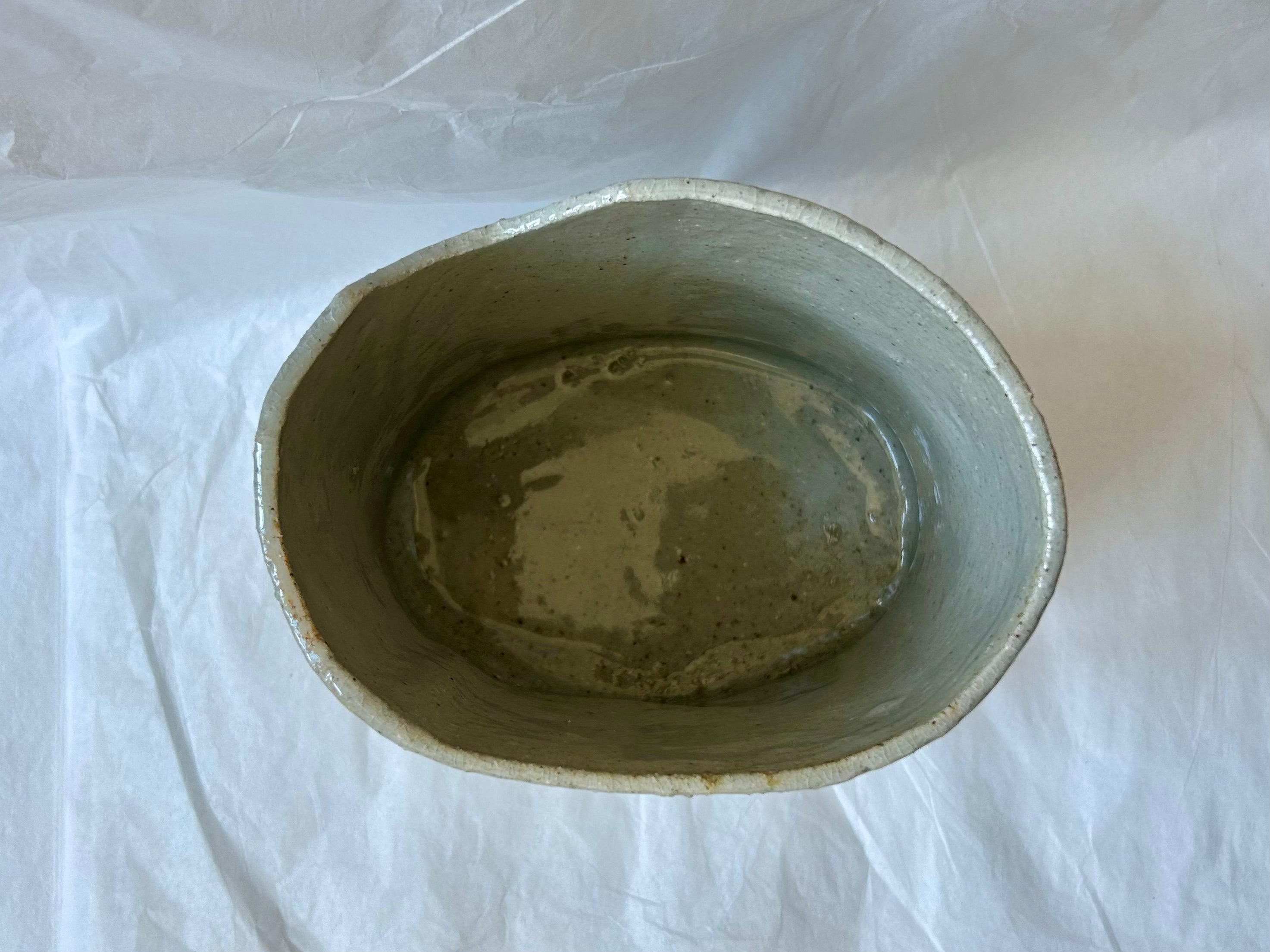 Vase OX18, 2026 - Grès, Fragments Granitiques - Cuisson Feu de Bois 05/2026