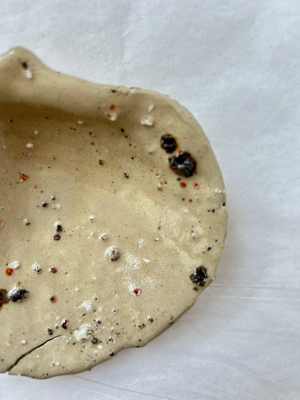 Scallop Shell Dish - Beige Stoneware - Wood-Fired