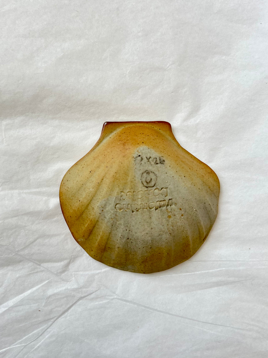 Scallop Shell Dish - Beige Stoneware - Wood-Fired