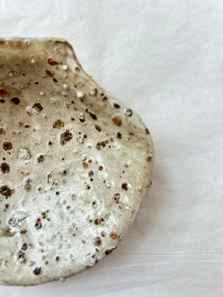 Scallop Shell Dish - Beige Stoneware - Wood-Fired