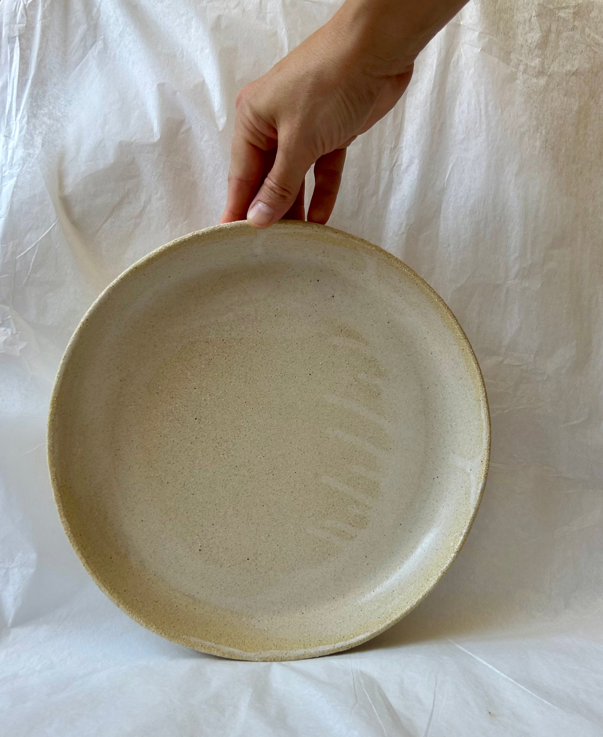 Plat Rond Creux - ⌀ 26,50 cm - Grès Clair - Blanc Mat