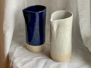 Water carafe / Jug / Vase - 20 cm - Gloss White