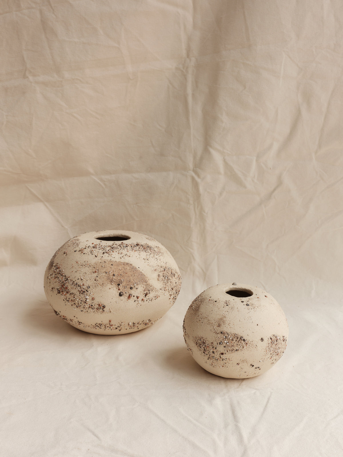 Globe Vessel 02