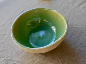 my-hungry-valentine-ceramics-studio-breakfastbowl-bg-celadon-side