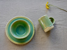 Charger l&#39;image dans la galerie, my-hungry-valentine-ceramics-studio-breakfastset-18-breakfastbowl-coffeemug-bg-celadon-top
