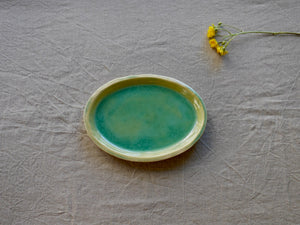my-hungry-valentine-ceramics-studio-dish-oval-side-bg-celadon-top-2