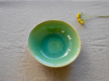 Load image into Gallery viewer, my-hungry-valentine-ceramics-studio-noodlebowl-bg-celadon-top
