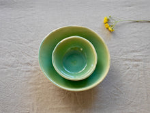 Load image into Gallery viewer, my-hungry-valentine-ceramics-studio-noodlebowl-breakfastbowl-bg-celadon-top-stacked
