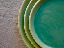 Load image into Gallery viewer, my-hungry-valentine-ceramics-studio-plates-25-21-18-nt-celadon-zoom
