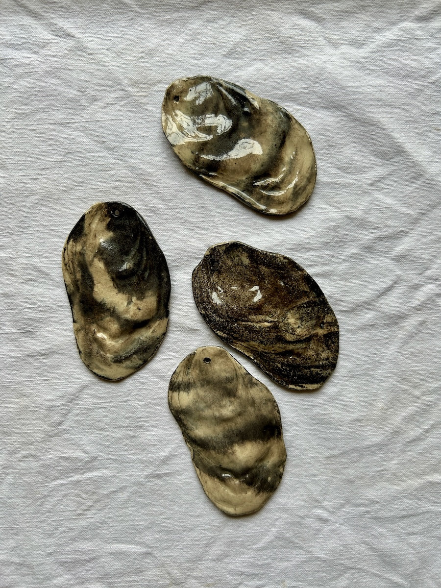 Boucles d'oreilles - Huîtres - Grès - Nerikomi Blanc & Noir - 3 tailles