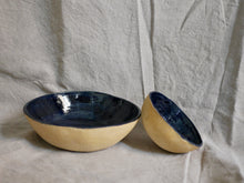 Load image into Gallery viewer, my-hungry-valentine-ceramics-bowls-ct-group-midnightblue-side
