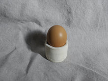 Load image into Gallery viewer, Egg cup - Gloss white

