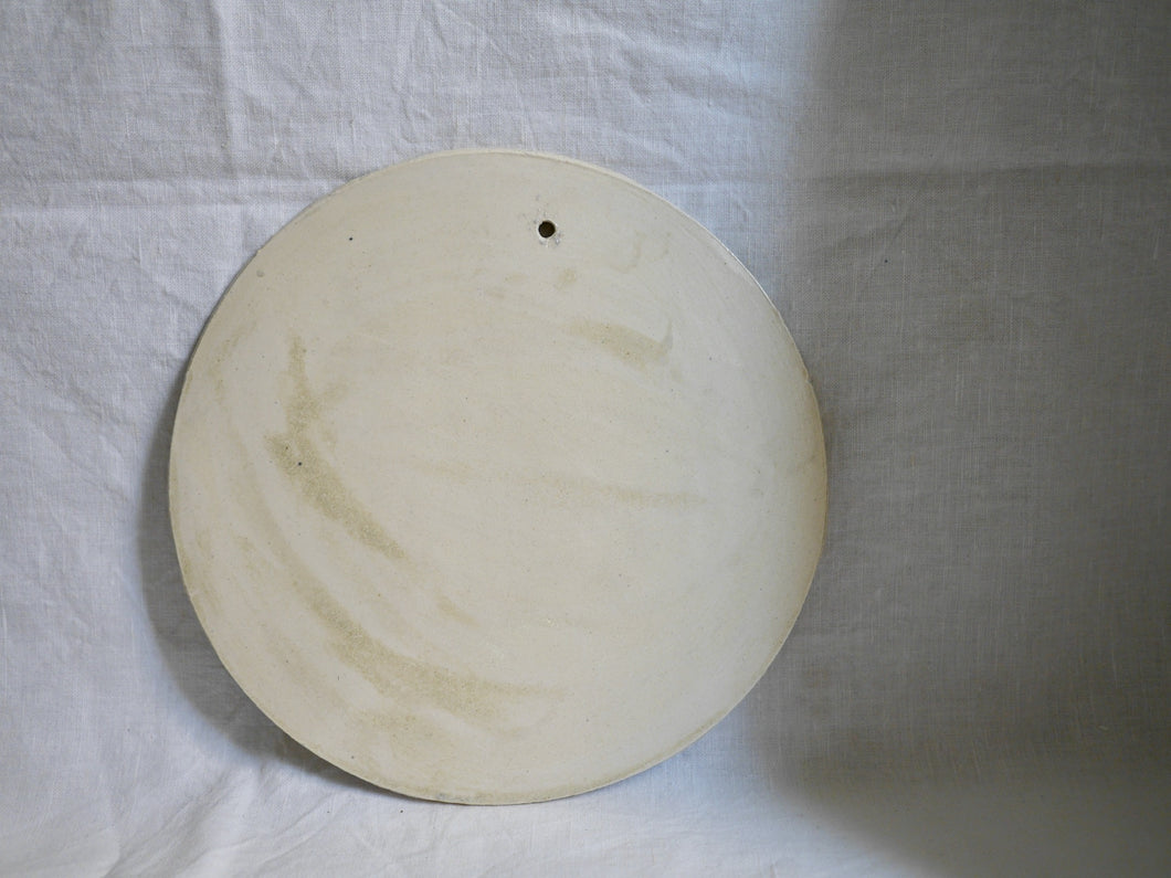 my-hungry-valentine-ceramics-madrid-cheeseboard-cloudybeige-front