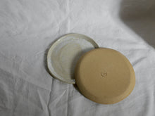 Load image into Gallery viewer, my-hungry-valentine-ceramics-plate-18-ct-cloudybeige-duo-back
