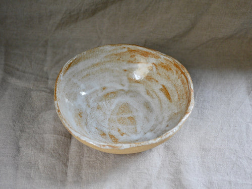 my-hungry-valentine-ceramics-studio-bowl-22-ct-cloudywhite-top