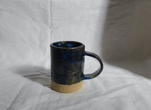 Coffee or tea mug - Sandy clay - Cloudy Midnight Blue