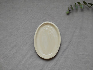 my-hungry-valentine-ceramics-studio-dish-oval-side-nt-transparent-top