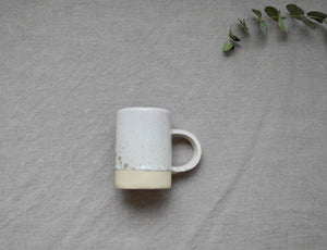my-hungry-valentine-ceramics-studio-mug-coffee-tea-nt-lunarwhite-side-1
