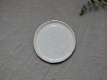 Load image into Gallery viewer, my-hungry-valentine-ceramics-studio-plate-21-nt-lunarwhite-top
