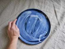 Cargar imagen en el visor de la galería, Dinner plate - 25 cm - Sandy clay - Cloudy Blue
