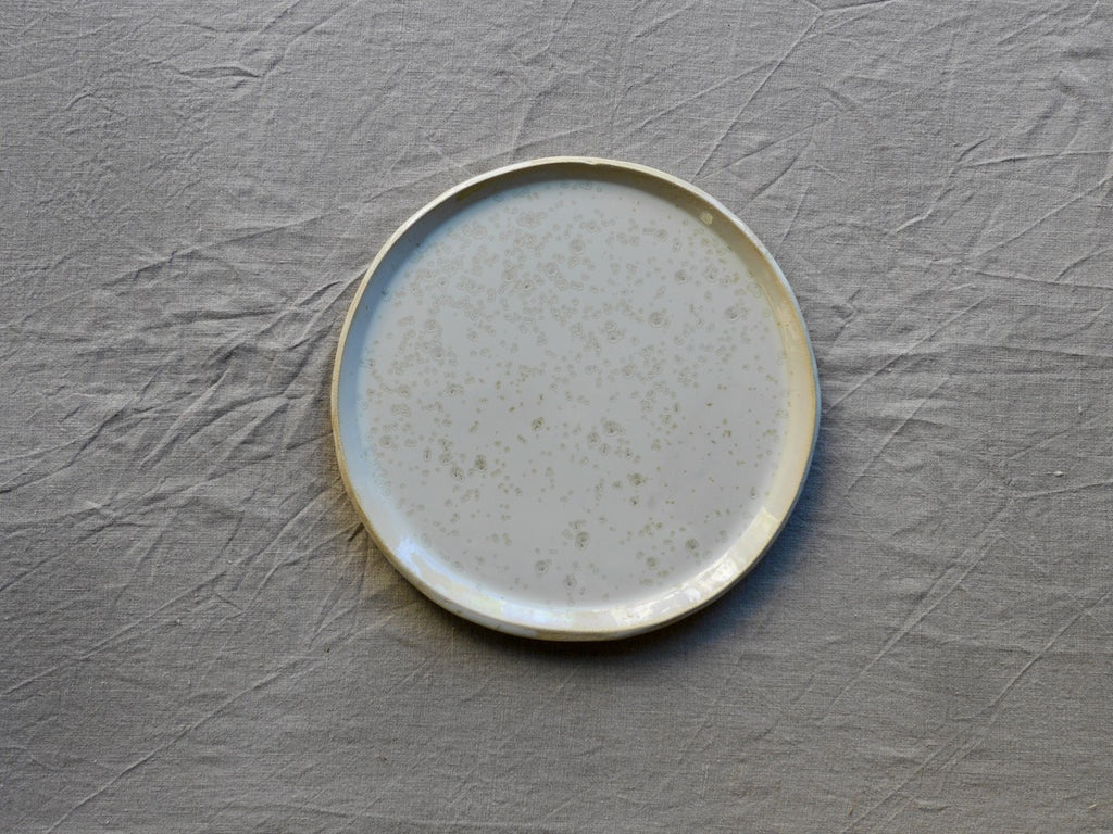 my-hungry-valentine-ceramics-studio-plate-25-nt-lunarwhite-top