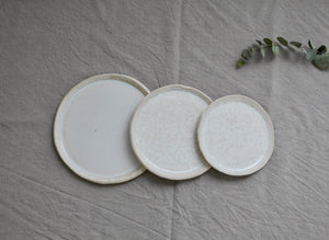 my-hungry-valentine-ceramics-studio-plates-25-21-18-nt-lunarwhite-top-1