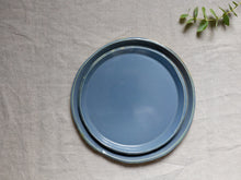 Load image into Gallery viewer, my-hungry-valentine-ceramics-studio-plates-25-21-nt-greyblue-top-stacked
