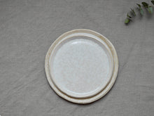 Load image into Gallery viewer, my-hungry-valentine-ceramics-studio-plates-25-21-nt-lunarwhite-top-stacked
