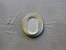 Charger l&#39;image dans la galerie, my-hungry-valentine-ceramics-studio-set-3-ovalnestingdishes-s-nt-lunarwhite-top-stacked
