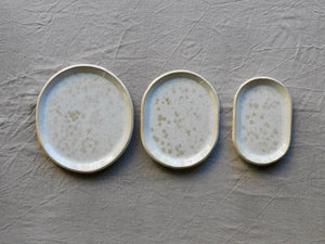 my-hungry-valentine-ceramics-studio-set-3-ovalnestingdishes-s-nt-lunarwhite-top