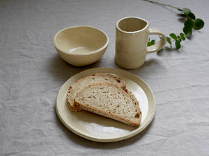 my-hungry-valentine-ceramics-studio-set-breakfast-nt-transparent-21-breakfastbowl-mug-side-bread