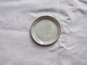 myhungryvalentine-studio-ceramics-simple-plate-11-cloudywhite-top