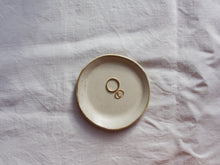 Load image into Gallery viewer, myhungryvalentine-studio-ceramics-simple-plate-11-satincream-jewellery
