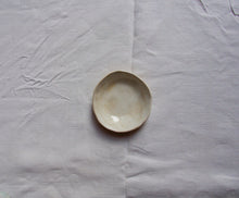 Load image into Gallery viewer, myhungryvalentine-studio-ceramics-simple-smallbowl-cloudywhite-top
